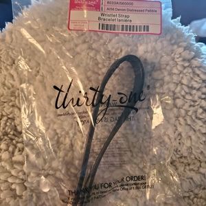 Thirty-one wristlet strap midnight navy pebble